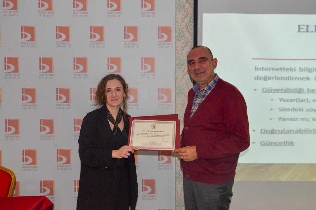 “Eleştirel Medya Okuryazarlığı” Semineri Gerçekleşti