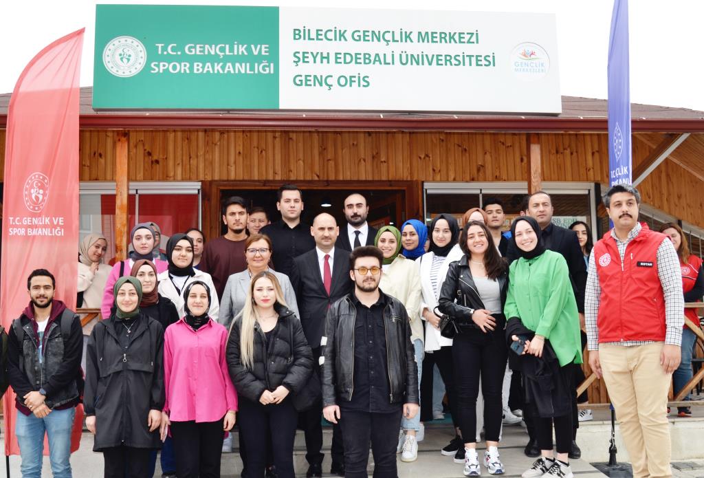 Gençlik ve Spor İl Müdürü Yasin Özdemir ile Kariyer Söyleşisi Gerçekleştirildi