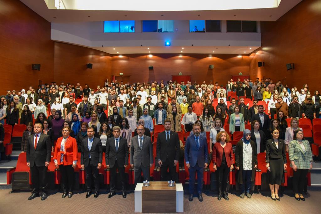 Üniversitemizde Hemşirelik Haftası Kutlandı