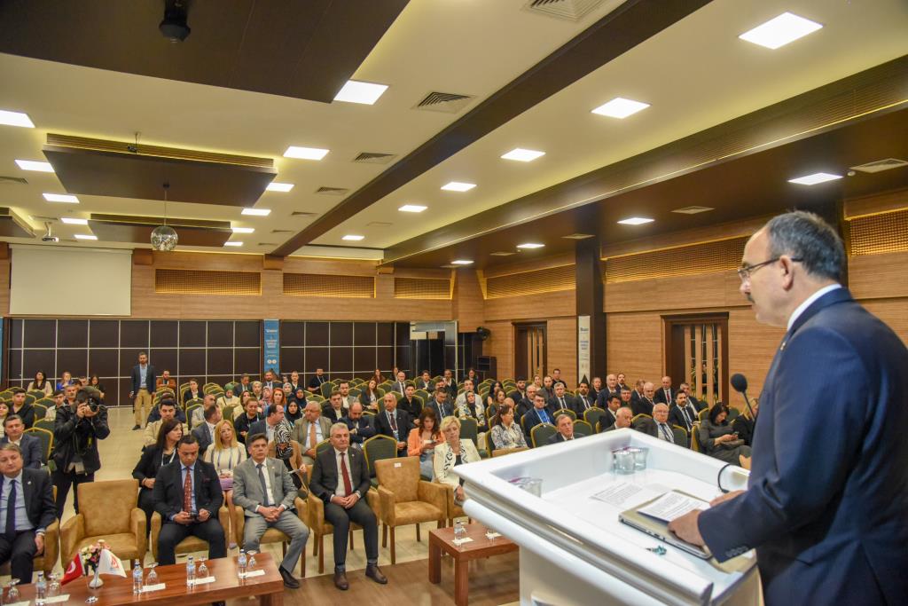 Üniversitemiz Ev Sahipliğinde “4. Uluslararası Bankacılık Kongresi” Düzenlendi