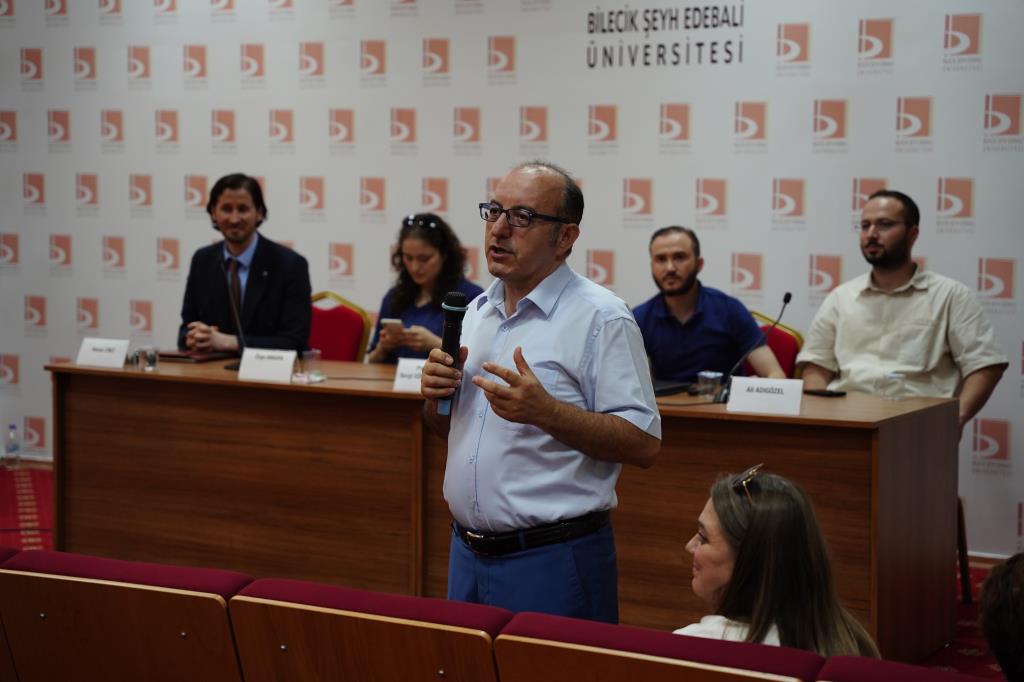Bölümümüzde yoğun katılımın olduğu "Mezunlar Buluşması ve Kariyer Etkinliği" coşkuyla gerçekleşti