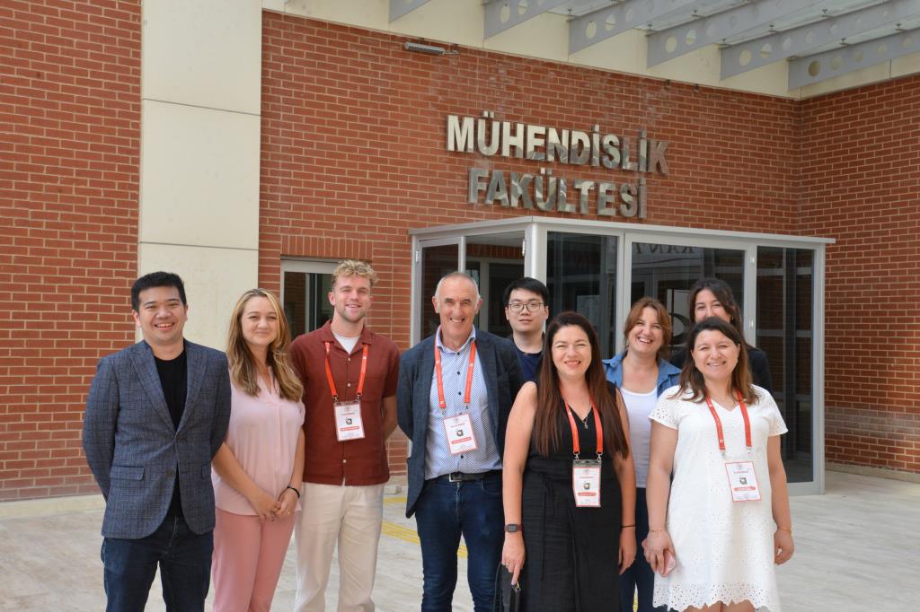 ALGAEBREW Başlıklı AB Projesi Kapsamında “Sürdürülebilir Kalkınma ve Döngüsel Ekonominin Sağlanmasında Mi̇kroalgler” Konferansı Gerçekleşti