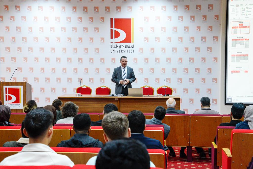 Diyanet İşleri Başkanlığı Merkez ve Taşra Teşkilatı Görev ve Mesleki Çeşitlilik Semineri Düzenlendi
