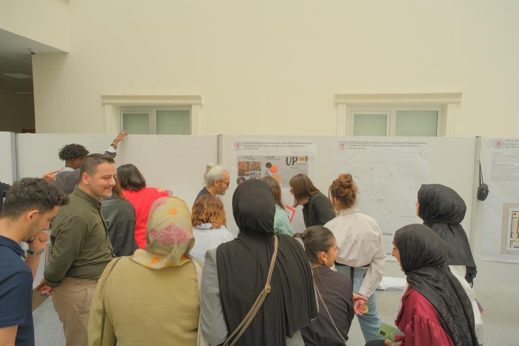 Future Designers Showcase Their Talents
