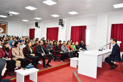 Bilecik İl Sağlık Müdürü Dr. Ferhat DAMKACI ile Sağlıkta Kariyer Söyleşisi Gerçekleştirildi