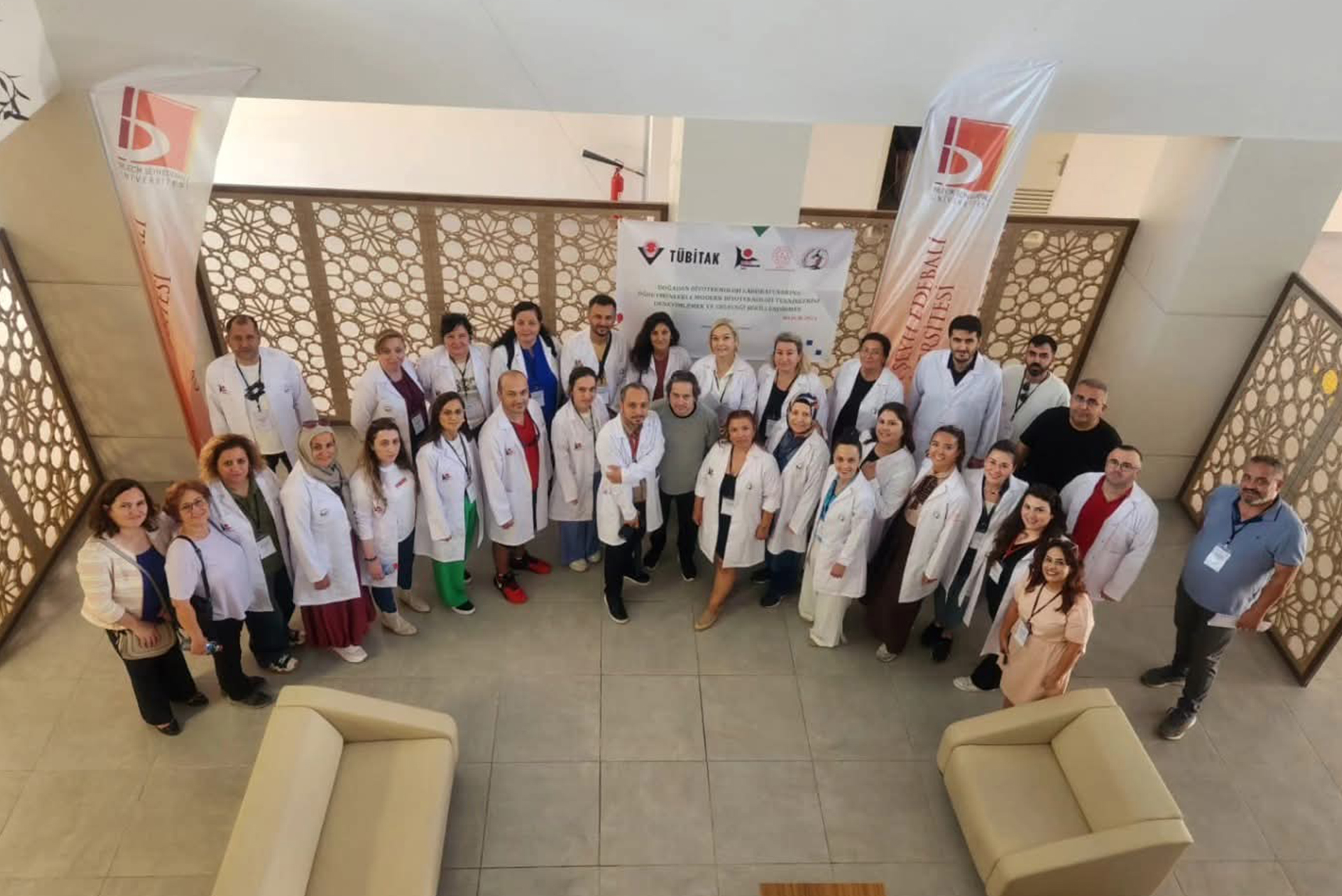 Üniversitemizde TÜBİTAK 4004 “Doğadan Biyoteknoloji Laboratuvarına” Projesi Hayata Geçirildi