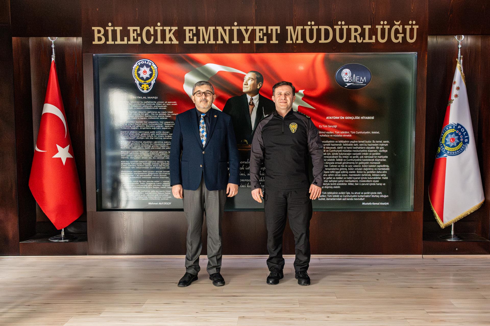 Rektörümüz Prof. Dr. Zafer Asım Kaplancıklı'dan İl Emniyet Müdürüne Ziyaret