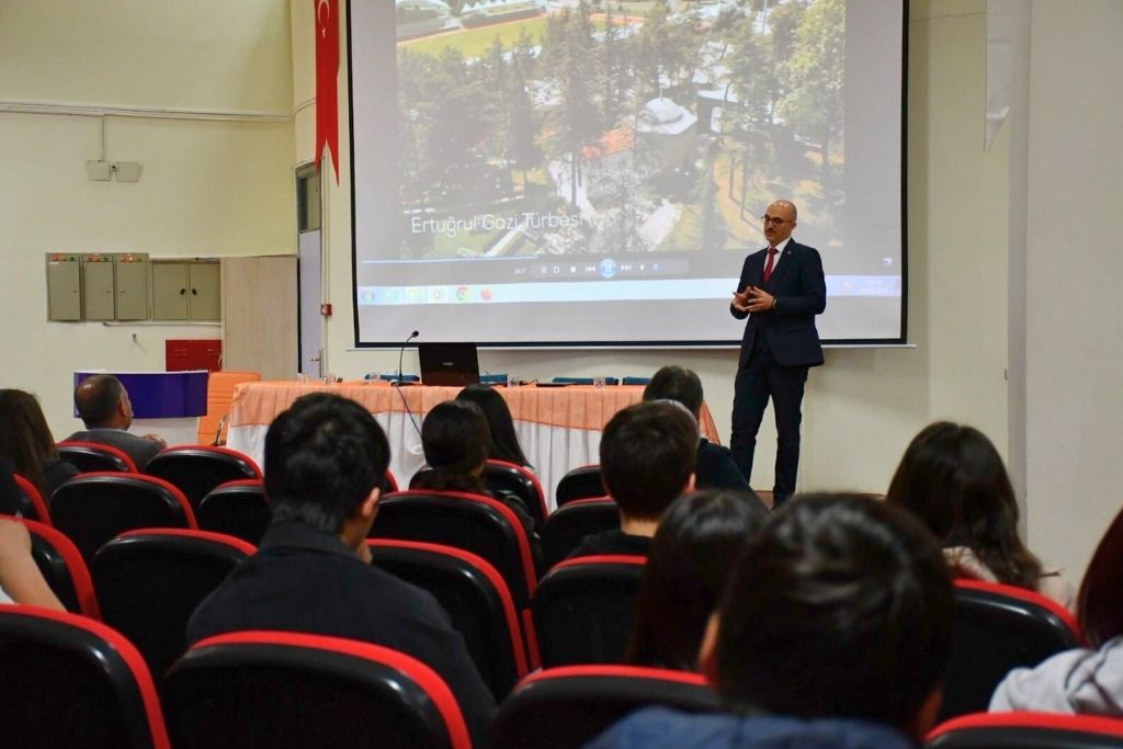 Osmaneli Meslek Yüksekokulu'nda Bilecik'in Turizm Değerleri Konuşuldu