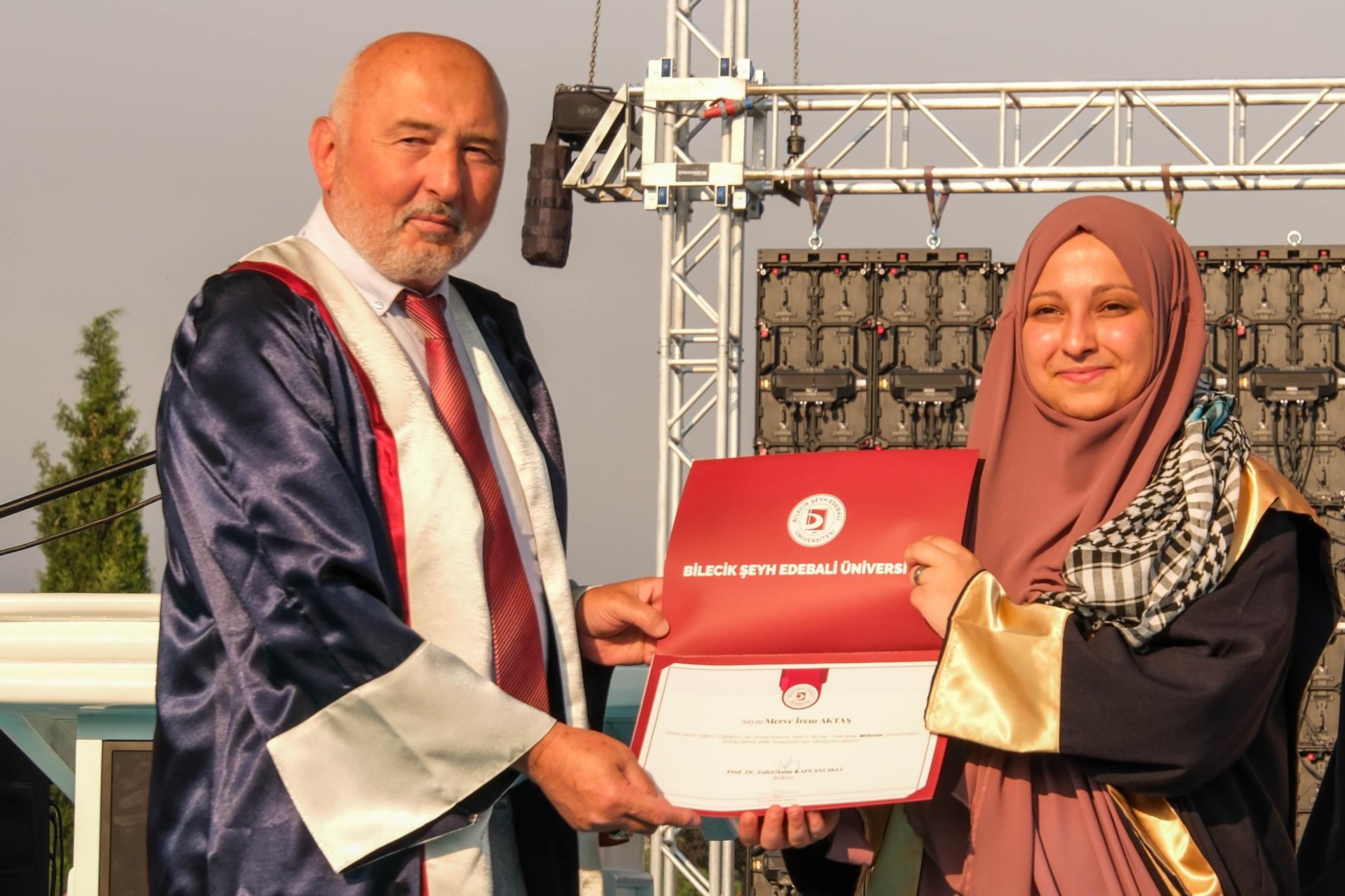 2024-2025 Eğitim-Öğretim Yılı Mezuniyet Coşkusu