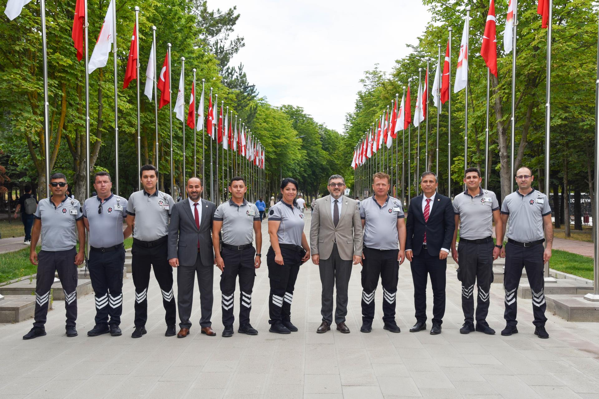 Rektörümüz Prof. Dr. Kaplancıklı Güvenlik Görevlileriyle Bir Araya Geldi
