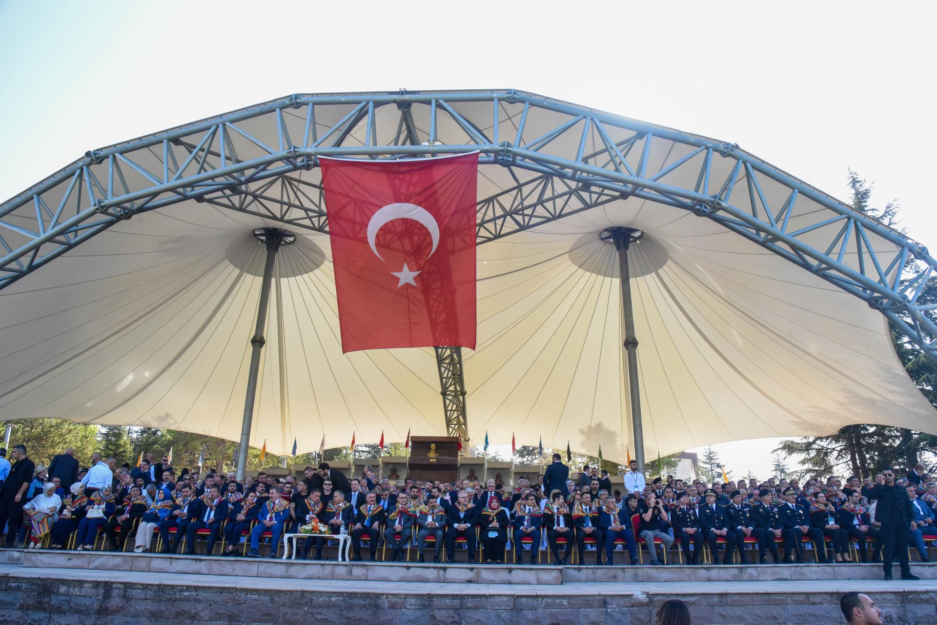 Söğüt’te 744. Ertuğrul Gazi’yi Anma ve Yörük Şenlikleri Coşkuyla Gerçekleşti