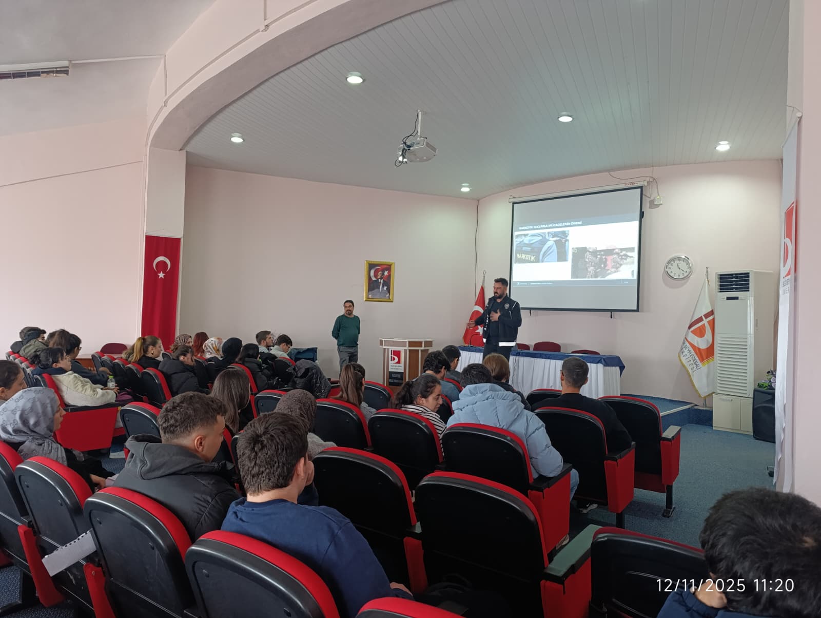 “En İyi Narkotik Polisi: Anne Projesi” Eğitimi Yüksekokulumuzda Düzenlendi