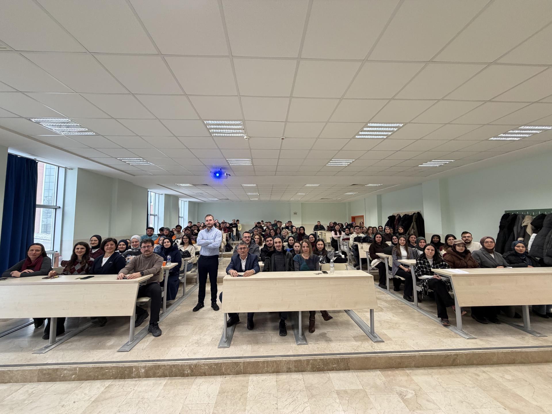 Yapay Zekâ ve Moleküler Biyoloji Kesişiminde AlphaFold Semineri Gerçekleştirildi