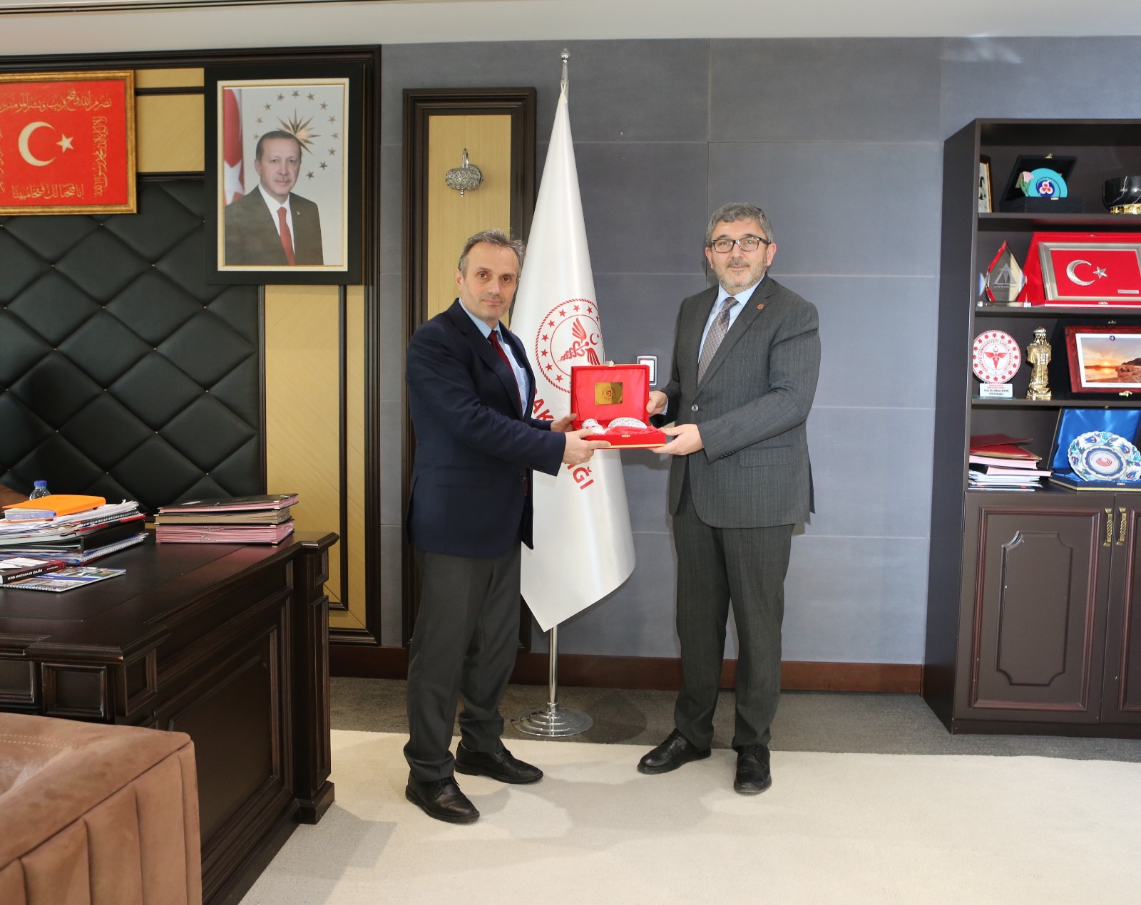 Rektörümüz Prof. Dr. Zafer Asım Kaplancıklı’dan Türkiye İlaç ve Tıbbi Cihaz Kurumu'na Ziyaret