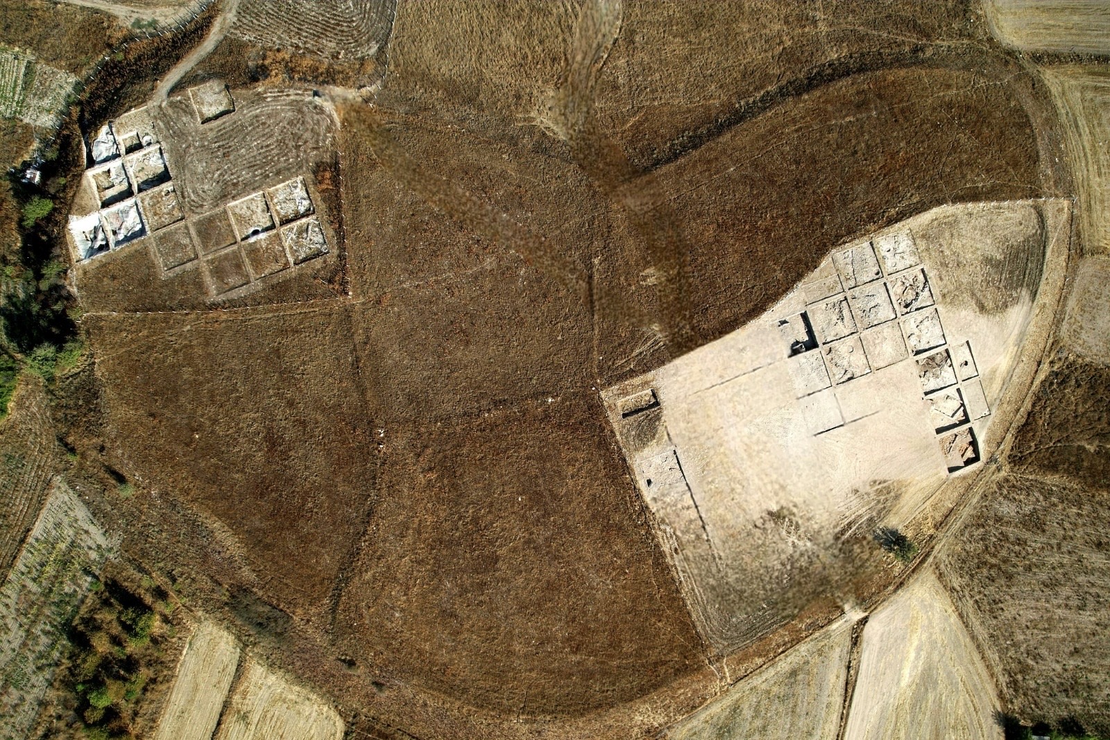 Üniversitemizden Kültürel Miras Alanında Büyük Başarı: Tavşanlı Höyük Kazısı “Model Proje” Seçildi