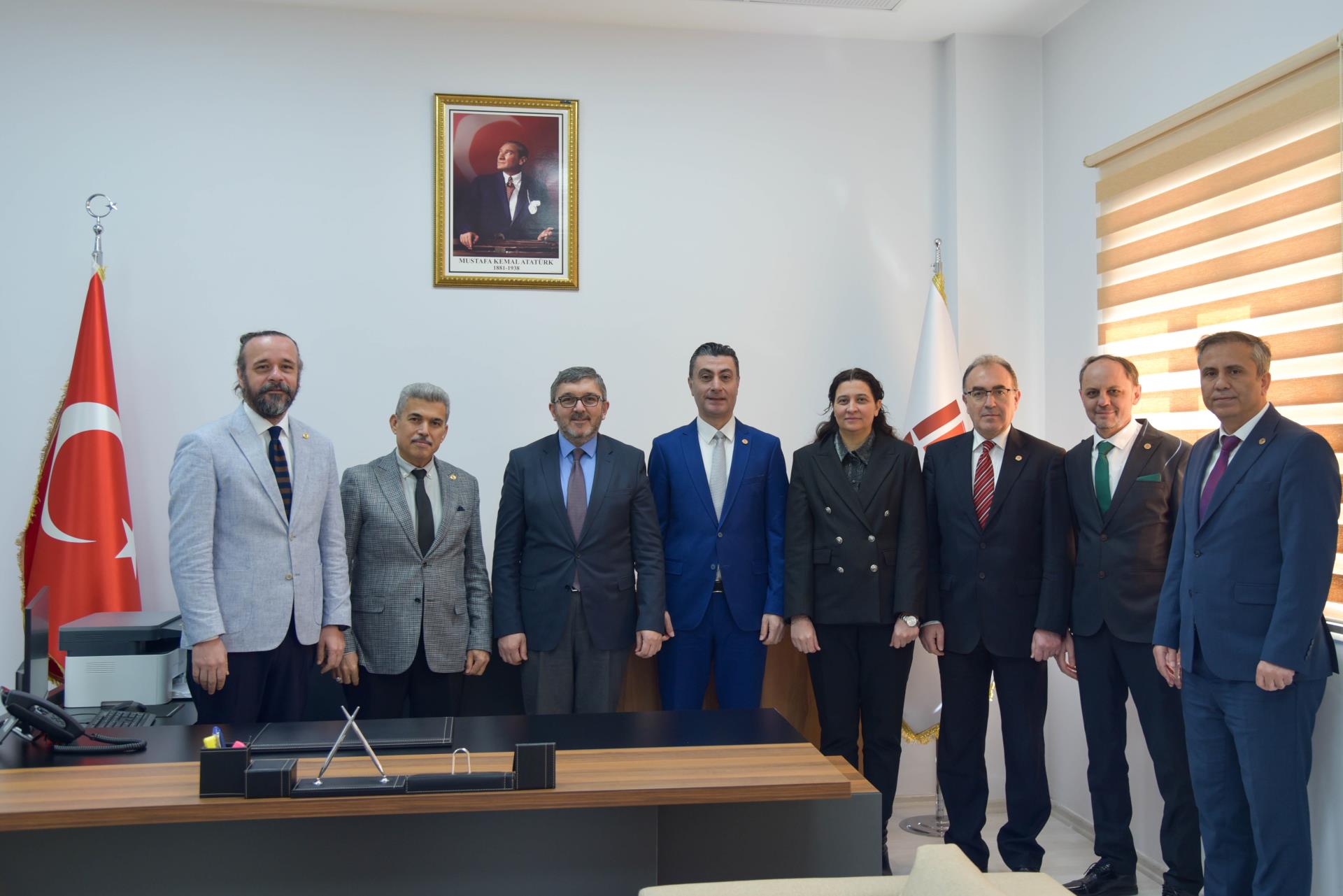 Üniversitemiz Diş Hekimliği Fakültesinde Devir Teslim Töreni Gerçekleştirildi