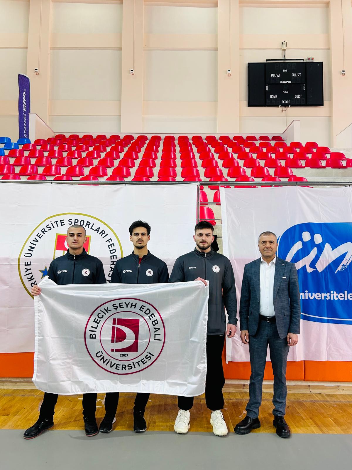 YEŞİLAY ÜNİLİG BİLEK GÜREŞİ TÜRKİYE ŞAMPİYONASI TAMAMLANDI