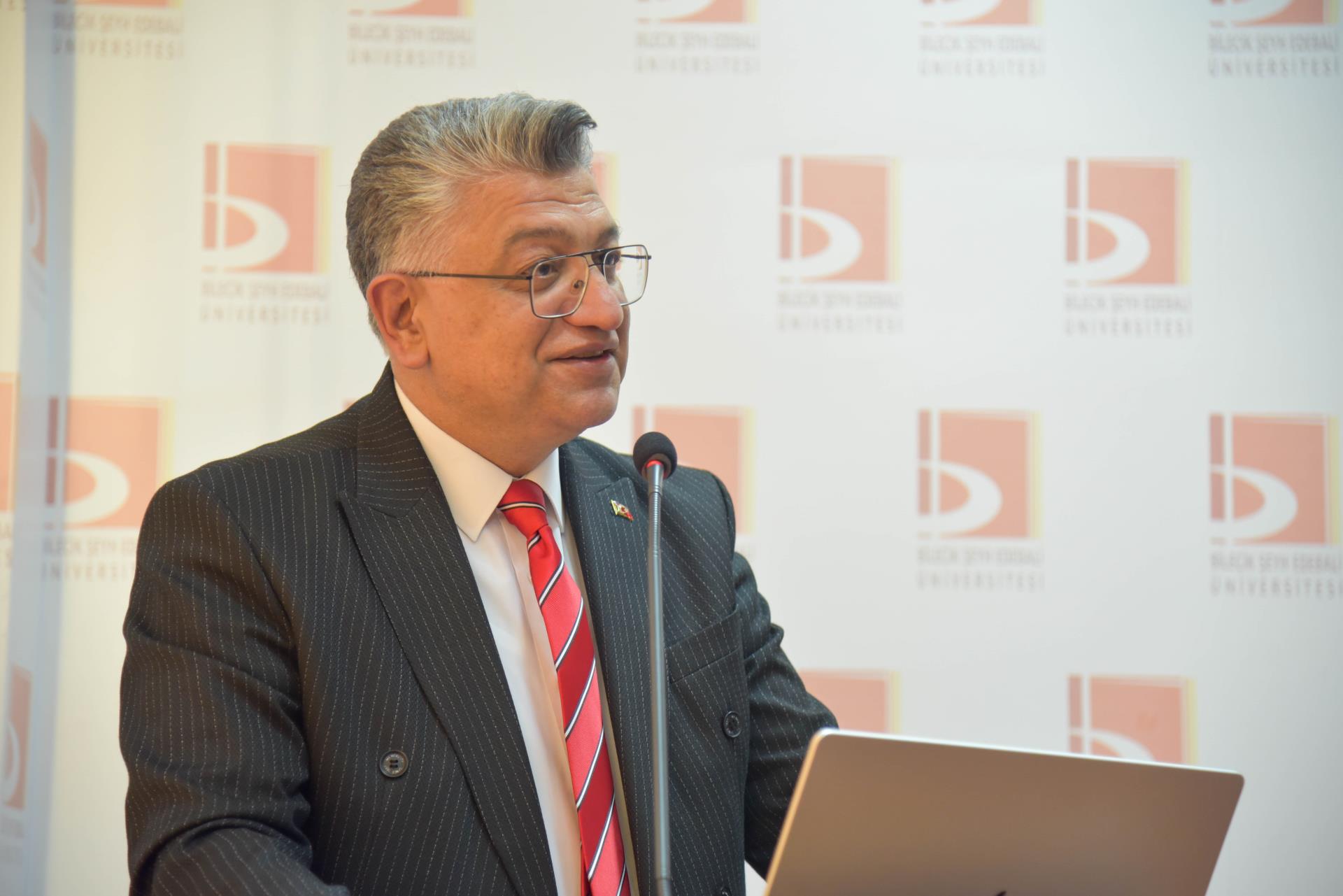 Fakültemizde Tarih ve Maneviyat Buluşması: "Osmanlı’nın Son Yüzyılı" Konferansı
