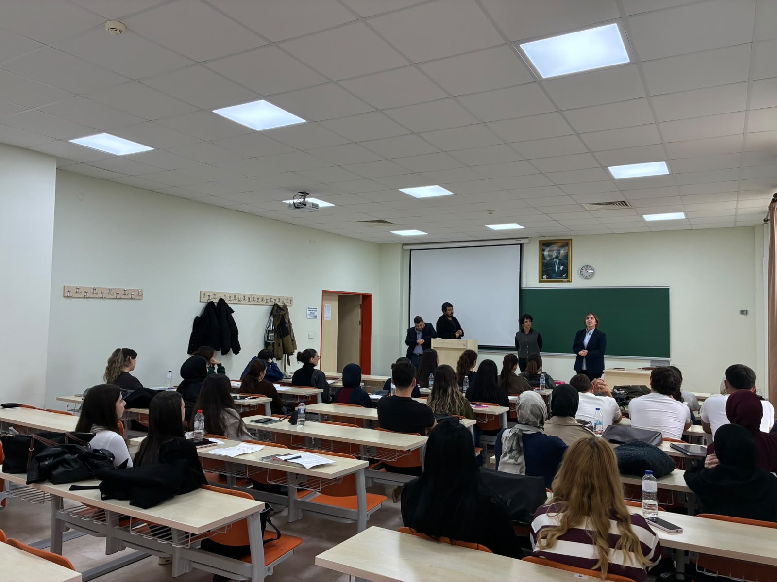 1. Sınıf Öğrencilerimiz İçin Oryantasyon Toplantımız Gerçekleştirildi.