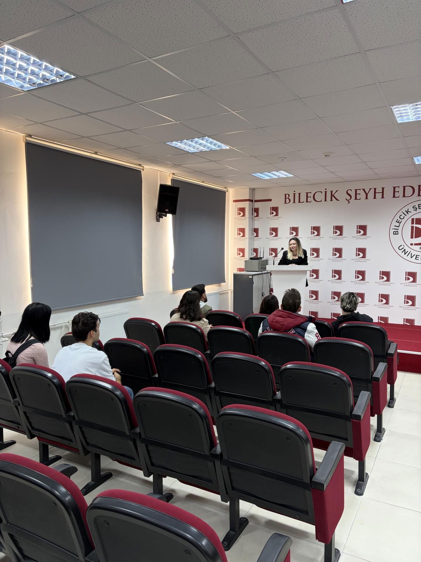 Öğrenci Temsilcileriyle İlk Toplantı Gerçekleştirildi